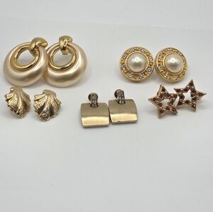 Vintage Elegant Gold and Pearl Earring Set